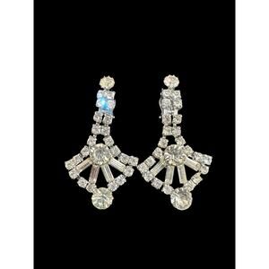 Vintage Clear Rhinestone Chandelier Clip Earrings Silver Tone Fan Baguette